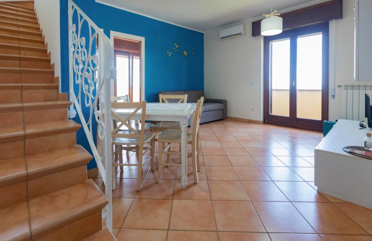 Waterfront House Fiumicino Apartment Екстериор снимка